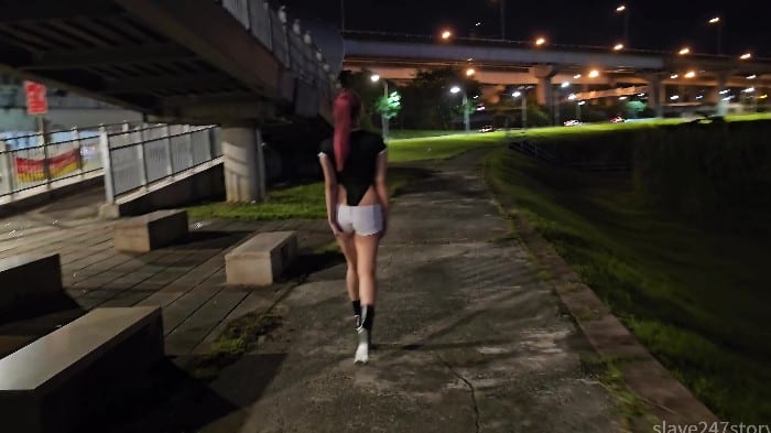 [Chinese Amateur Bdsm] Slave247story On Clips4sale - Young Ponygirl Practicing Walking Outdoors 4