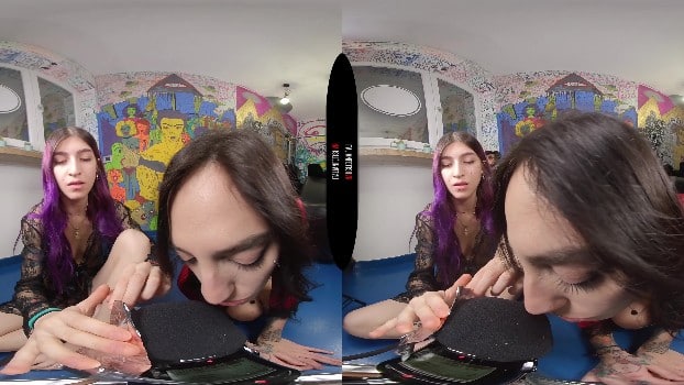 [Italian Fetish Vr] Brisen Suicide, Devil Violet - Sexy Girls Play With Asmr (2024-06-06) (5760x2880) 3