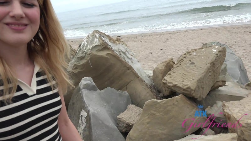 ATKGirlfriends 25/10/10 Dez Hansen Central Cali 1 4k 7