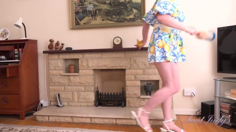 AuntJudys 25/10/29 Kjirsten FullHD 23