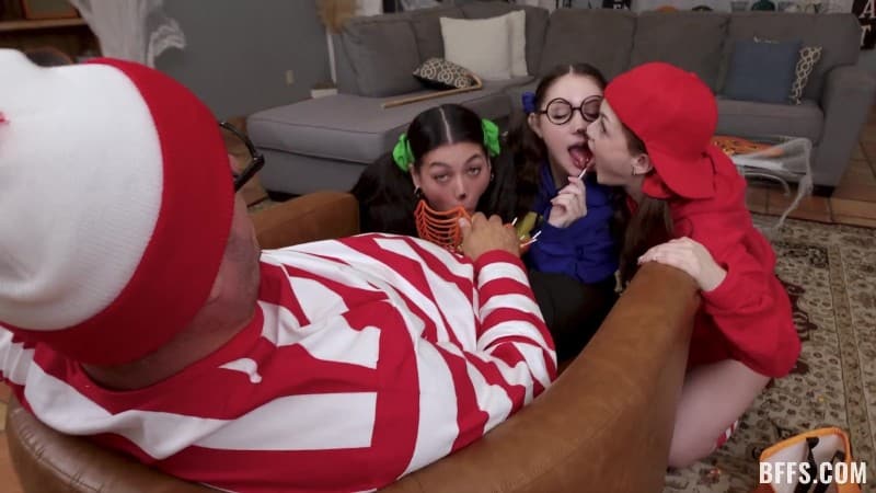 [BFFS | TeamSkeet] 25/10/26 Jade Valentine, Bella Blu, Megan Mistakes - Trick or Treat! We'll Eat Your Cock Straight From the Candy Bowl FullHD 2