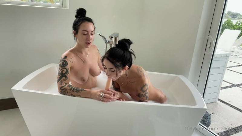 CatKitty21 and AnastasiaGoth - Double JOI 3