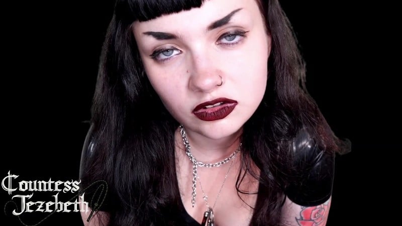 Countess Jezebeth - Nasty Vile Toilet Training - Human Toilet 25