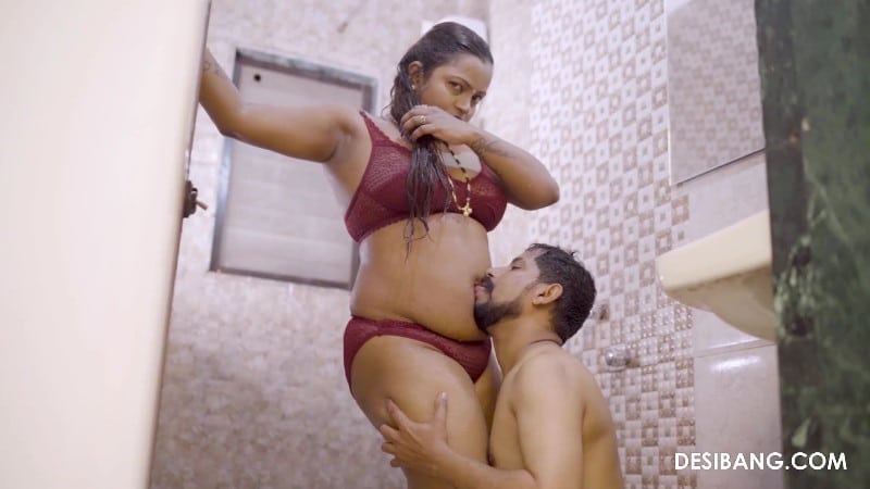 DesiBang 25/10/19 Curvy Indian MILF Fucking In Bathroom FullHD 4
