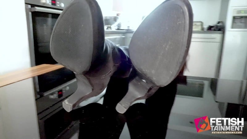 Do You Fancy This Hot Smell My Boots My Tights My Feet Foot Humilaition With Lady Nicole 4K Uhd Mp4 2