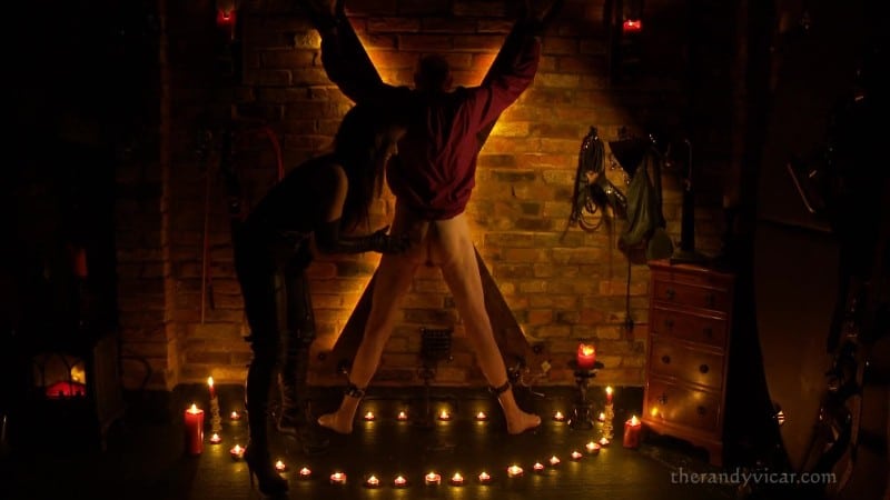 Dominatrix Annabelle - Therandyvicar Spiritreturns 2
