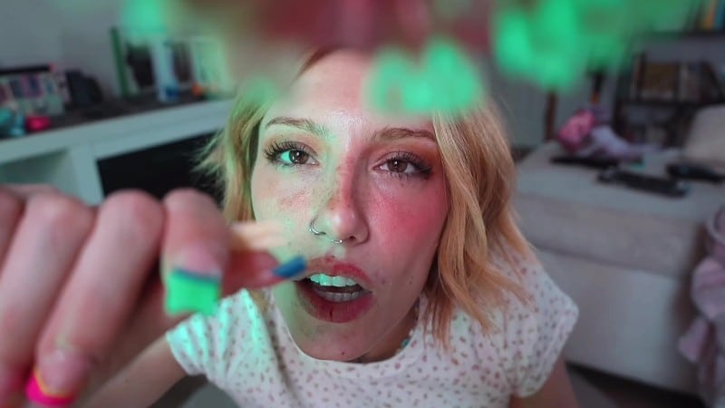 Elle Marz Chaotic-dentist-ASMR 4