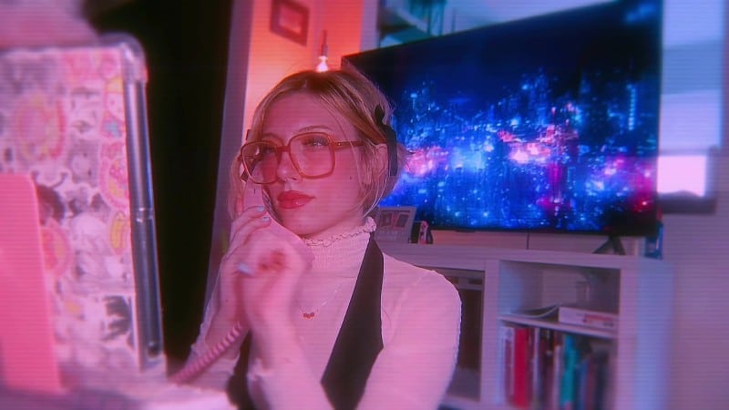 Elle Marz Rude-giant-receptionist-steals-tiny-from-work-ASMR 2