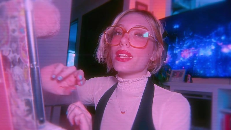Elle Marz Rude-giant-receptionist-steals-tiny-from-work-ASMR 3