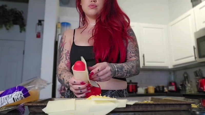 Ginger Rae xoxo - POV Cheese Fetish and Vore - Shrinking - Ginger Rae 5