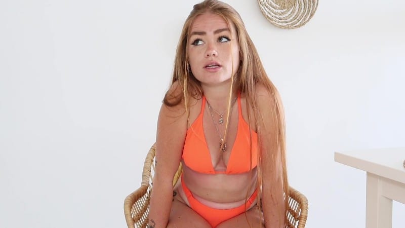 Goddess Roxy - Mindless Addict 1