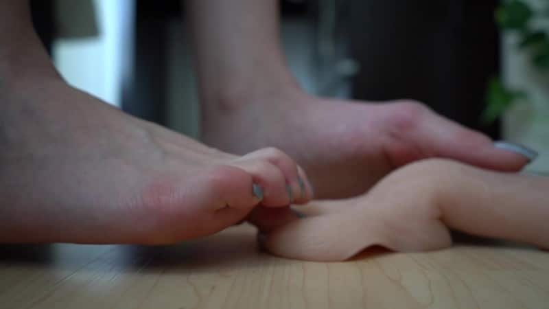 Imilia Audley Feet Destroy Your Cock and Balls 5
