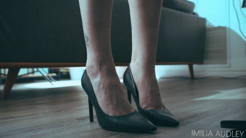 Imilia Audley Officer Coworker Cummy Shoe 2