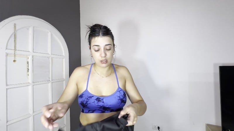 Just Got Back From The Gym Dripping In Sweat And Getting Even Hornier 5