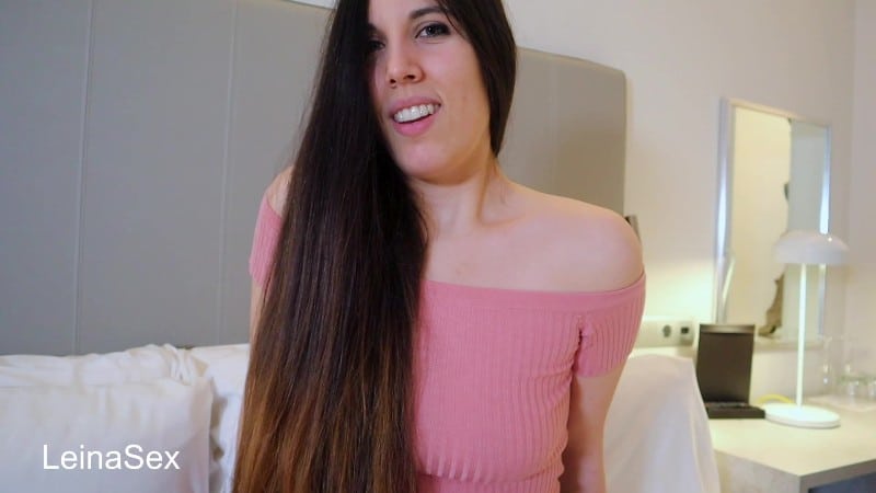 Leina Sex - Futanari Mi amiga me hace una mamada 1