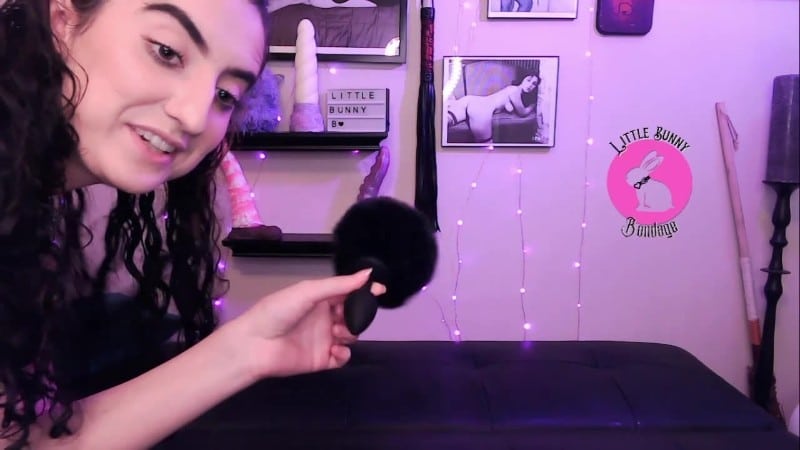 LittleBunnyB - Bunny Tail Fuck Live 3