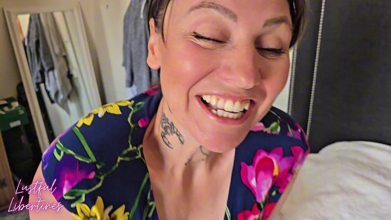 Lustful Libertines Stepsister teased me in to getting hard for her at the famil 16