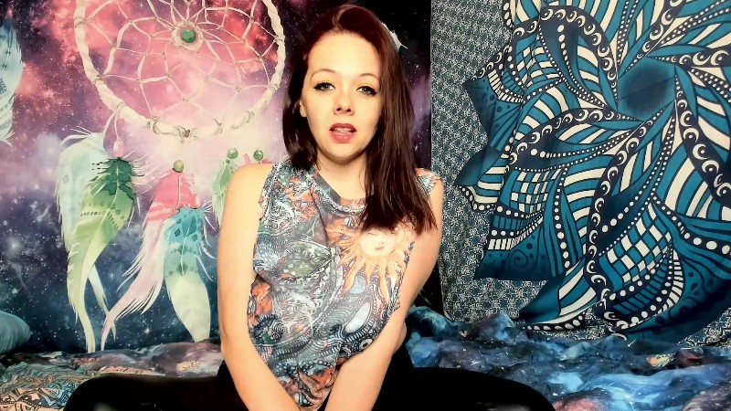 MaddieMoney - Humiliating Small Dick Man 1