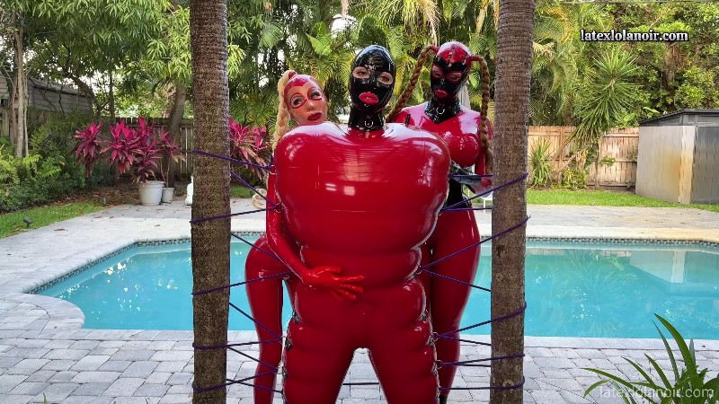 Miss Fetilicious - Heavy rubber bondage in Florida Part 1 3