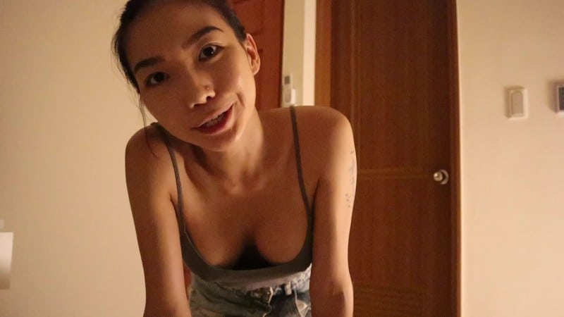 Princess Leni - I got turned on laughing at your dick 2