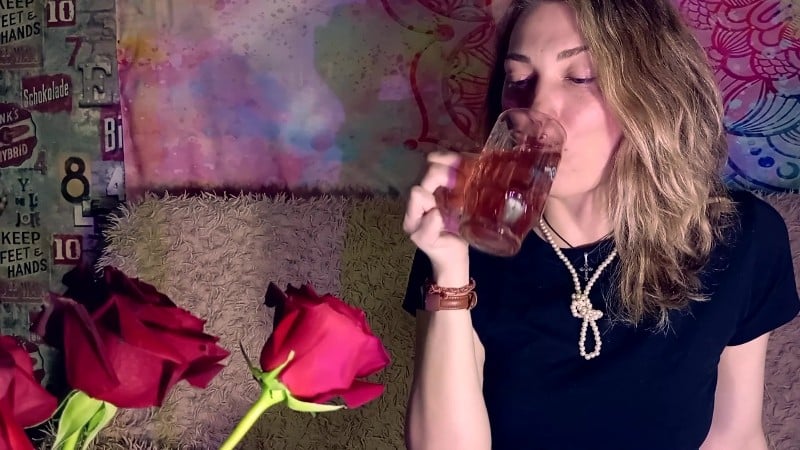 Roses-And-The-Date 3