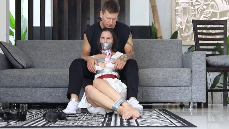 Russian girls fetish A young realtor caught into his trap 3