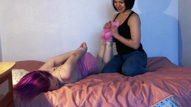 Russian girls fetish Hogties and tickle for Leeloo 3