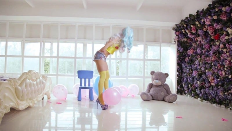 Russian girls fetish Pikachu and balloons 4