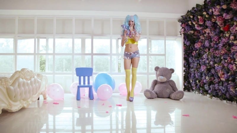 Russian girls fetish Pikachu and balloons 5