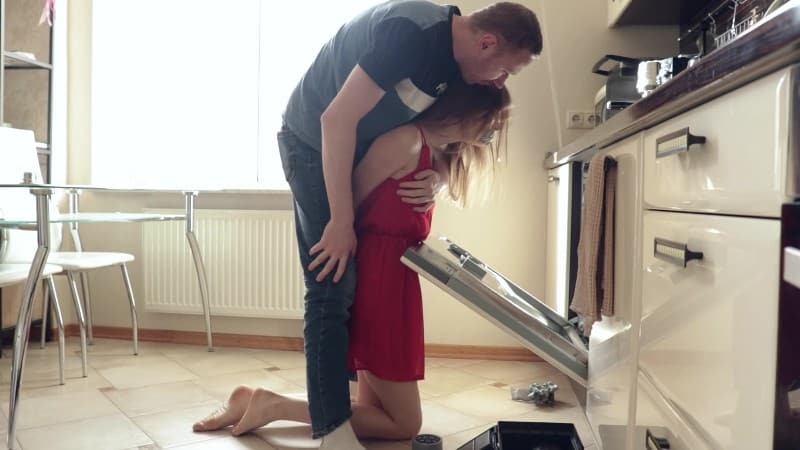 Russian girls fetish This plumber is a butch Olivia s Fantas 1