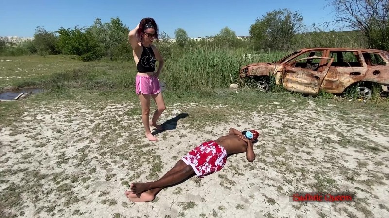 Sadistic Queens - Squishysax - Miss Tiffany Naylor - Squished While Napping 2 2