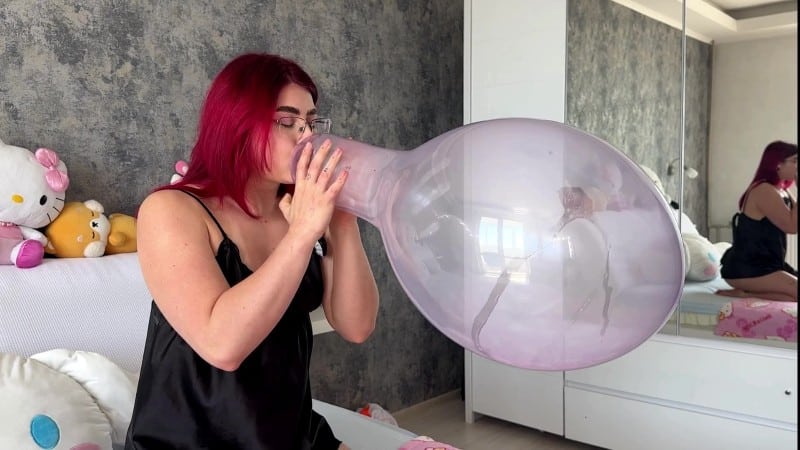 Sexy Blow2Pop Show Sabina Bursts 4 Crystal Balloons 5