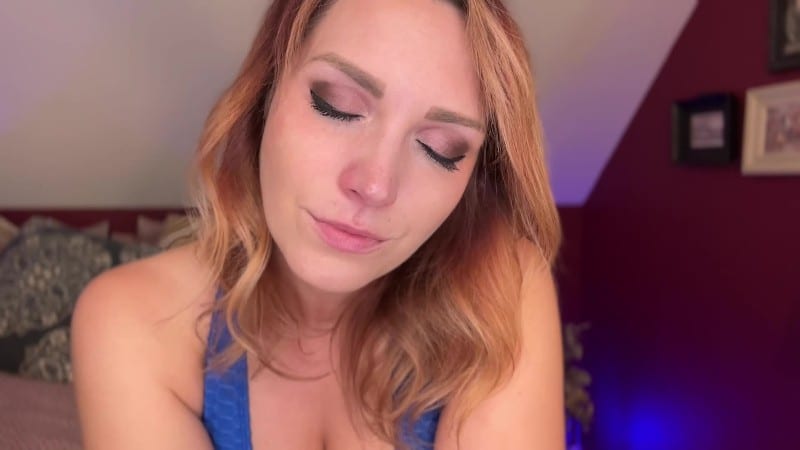 SneezeGoddess - 13 Minute Chhinkni Sneezing and Nose Blowing 3
