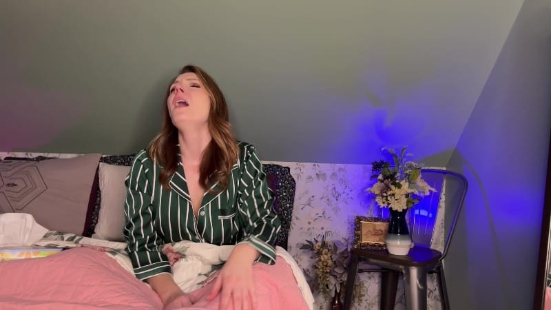 SneezeGoddess - The Biggest Sneeze Fever Dream 4