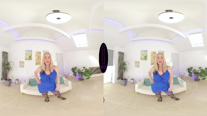 The English Mansion - Sextoy For Vanilla Women - VR Featuring Miss Eve Harper 2