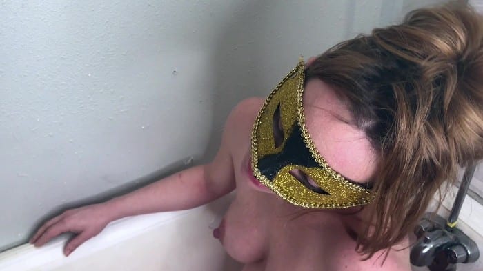 Amateur Hot Wife - Pregnant, Pee, Fart, Cum On Tongue (2022-03-01)[1080p] 5