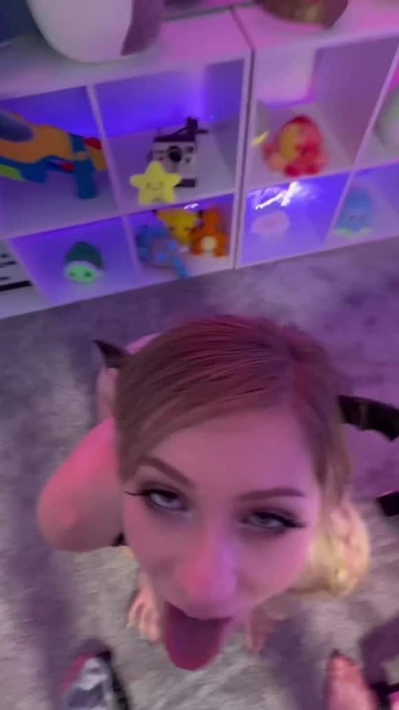 [OnlyFans] Babebellalynn - Cumshot Compilation 5