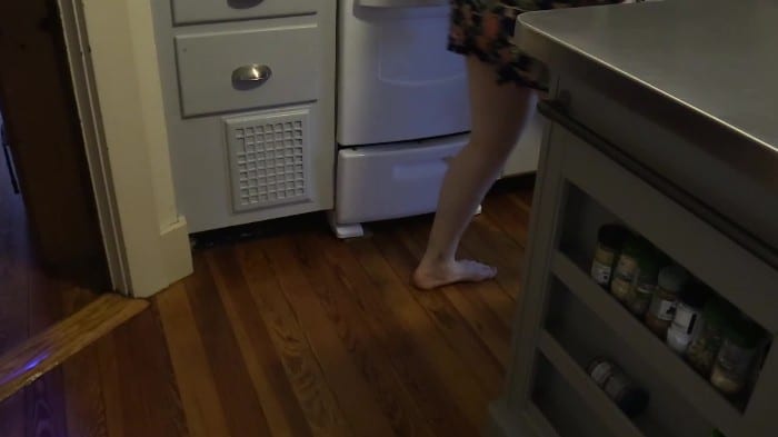 [ManyVids] Bettie Bondage A Hard Lesson With Mom - Bettie Bondage 12
