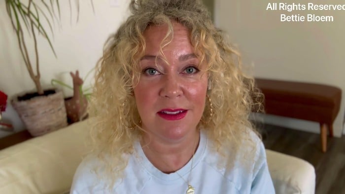 Bettiebloem - Mommy Gives Little Man An Anatomy And Masturbation Lesson 22