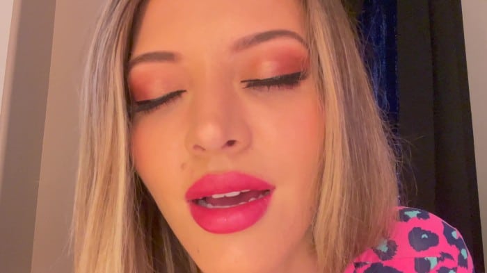 Crystal Knight - Look Into My Eyes & Jerk - Joi [2160p] 4