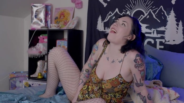 [Clips4Sale] 2023-09 - Cutie Frankie - Don't Tell Mom The Babysitter's Bred [1080p] 2