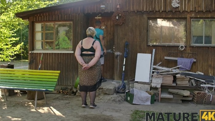 Diana - Taming Chubbacca Mature4k 1080p 4