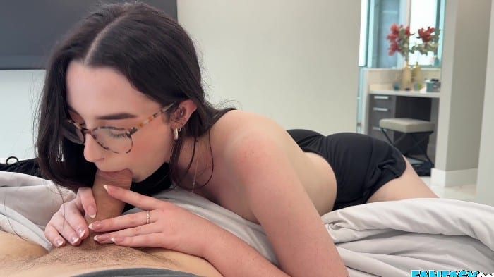 [FantasyPOV] Violet Grey - Stepsister Hears Me Fucking The Night Before And Gets Horny 2025 [2160p] 2
