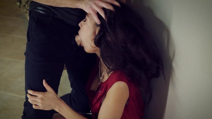 Heather Vahn - Just Wants To Fill Her Pussy With Hot Cum [2160p] 30