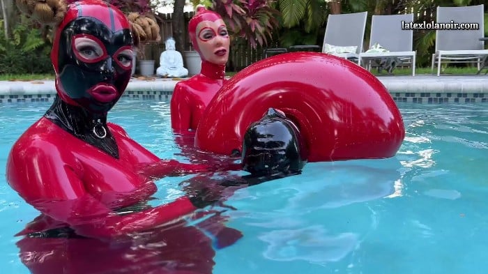 Lola Noir - Heavy Rubber Bondage In Florida - Part 2 3