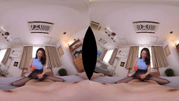 Juvr-254 [VR] My Most Kind Female Boss In The Company Gives Me A Footjob In Her Sweaty Pantyhose, And Then She Gives Me A Soft Creampie, Rejuvenating My Tired Dick. Kanna Fuji [2048p] 1