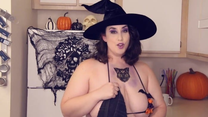 Kitty Leroux - Mommy Got Ghosted Taboo Halloween 1