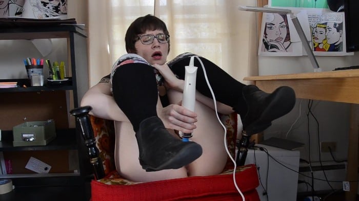 [ManyVids] Bettie Bondage - Hitachi Session (1080p) 5