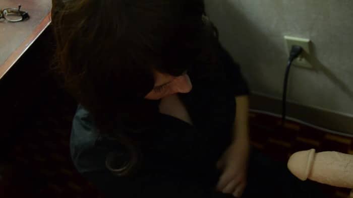 [ManyVids] Bettie Bondage - Blackmailing Your Teacher Into A Facial (1080p) 4