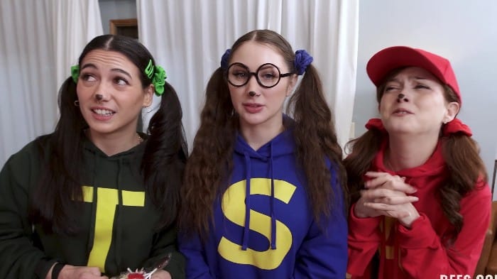 [BFFS] Megan Mistakes, Bella Blu, Jade Valentine - Trick Or Treat! We'll Eat Your Cock Straight From The Candy Bowl (2025-10-26) [2160p] 1